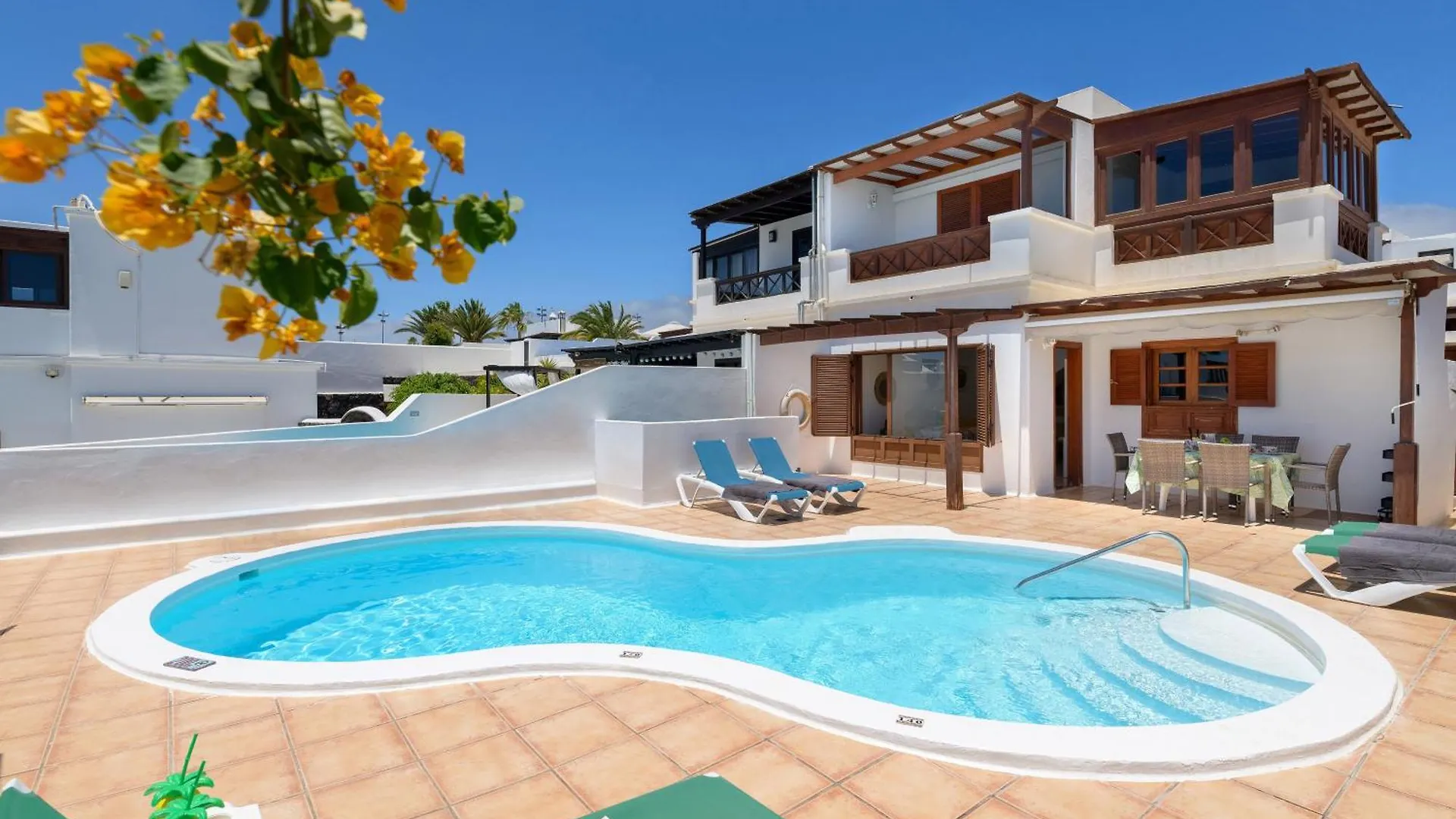 Villa Eric With A Private Stunning Heated Pool Puerto del Carmen