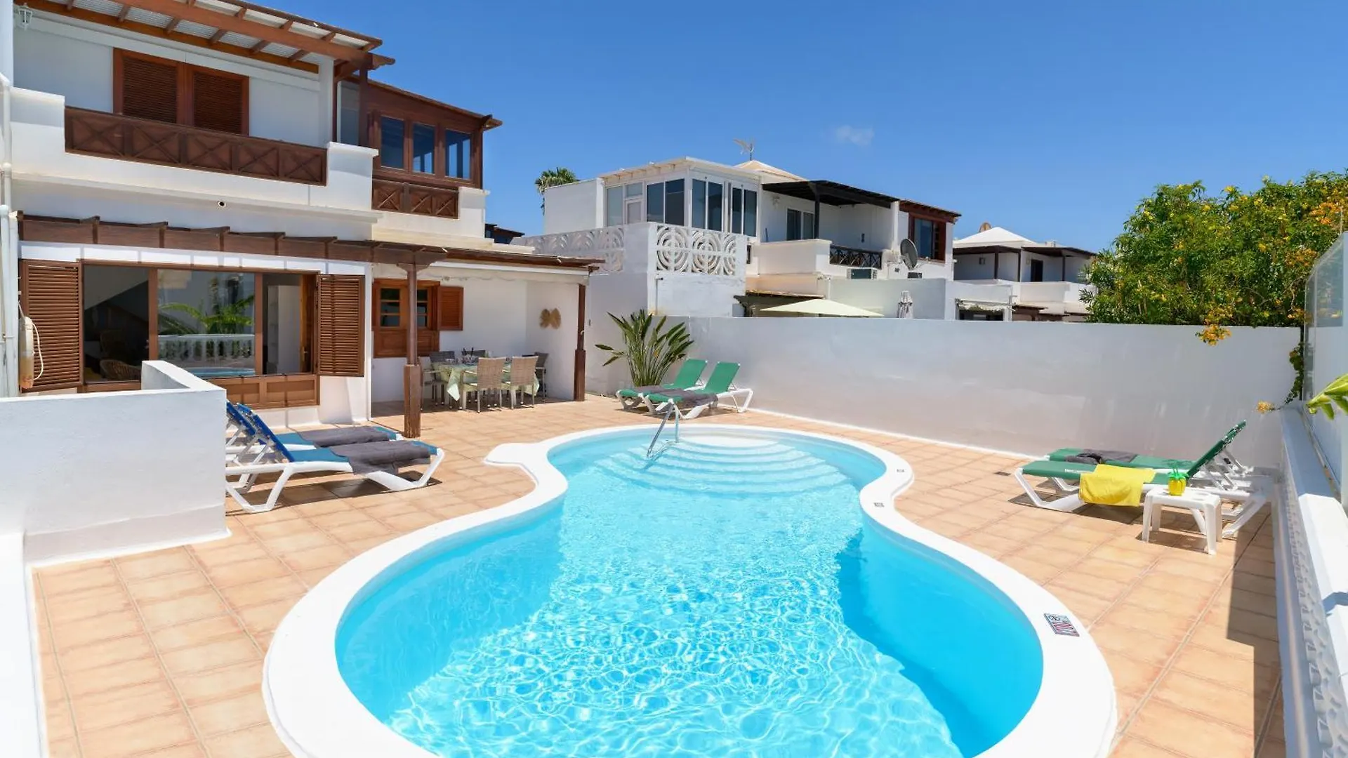 Villa Eric With A Private Stunning Heated Pool Puerto del Carmen