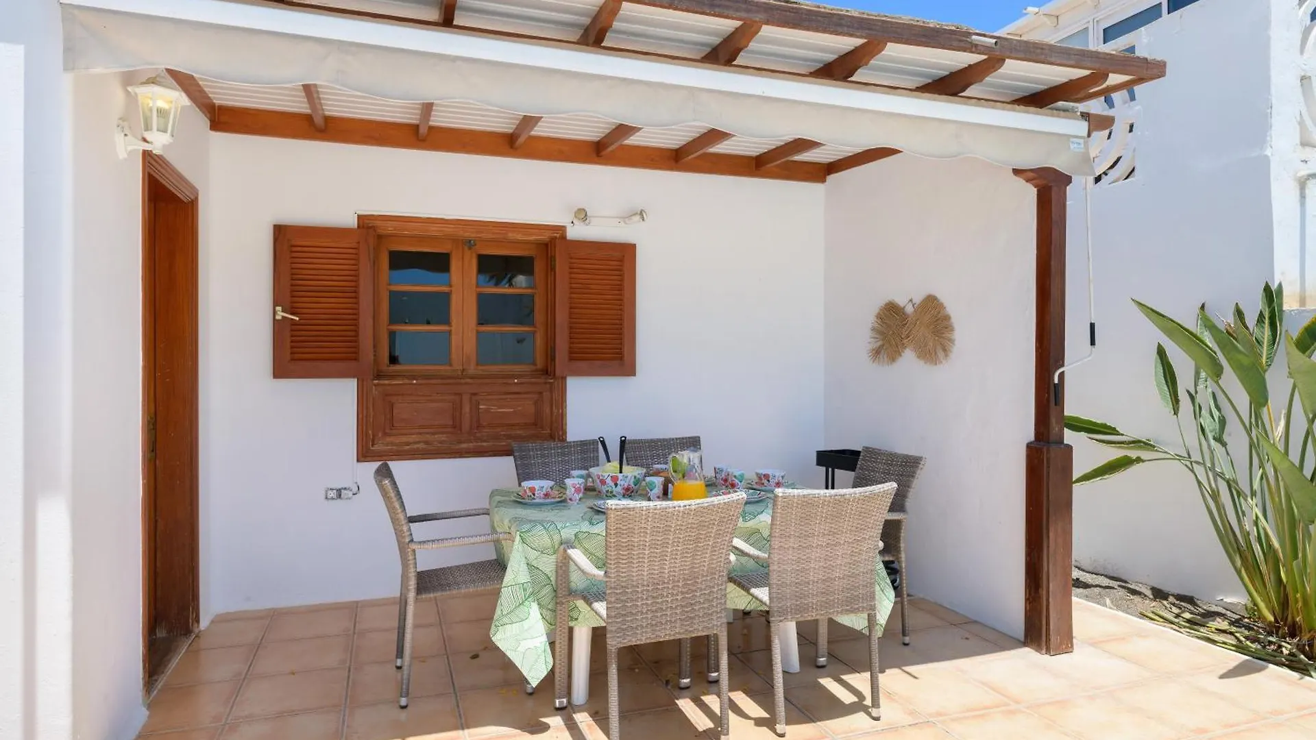Villa Eric With A Private Stunning Heated Pool Puerto del Carmen